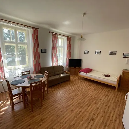 úzkokolejky - Apartamento *